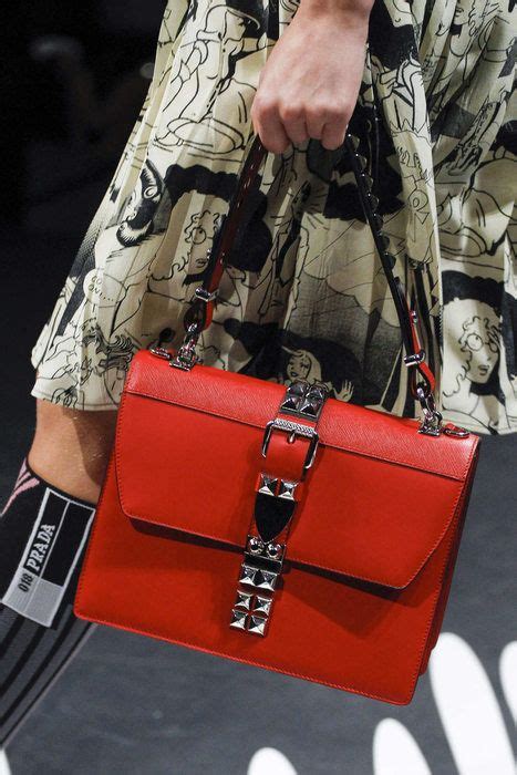 bolsos prada 2018|bolsas de Prada.